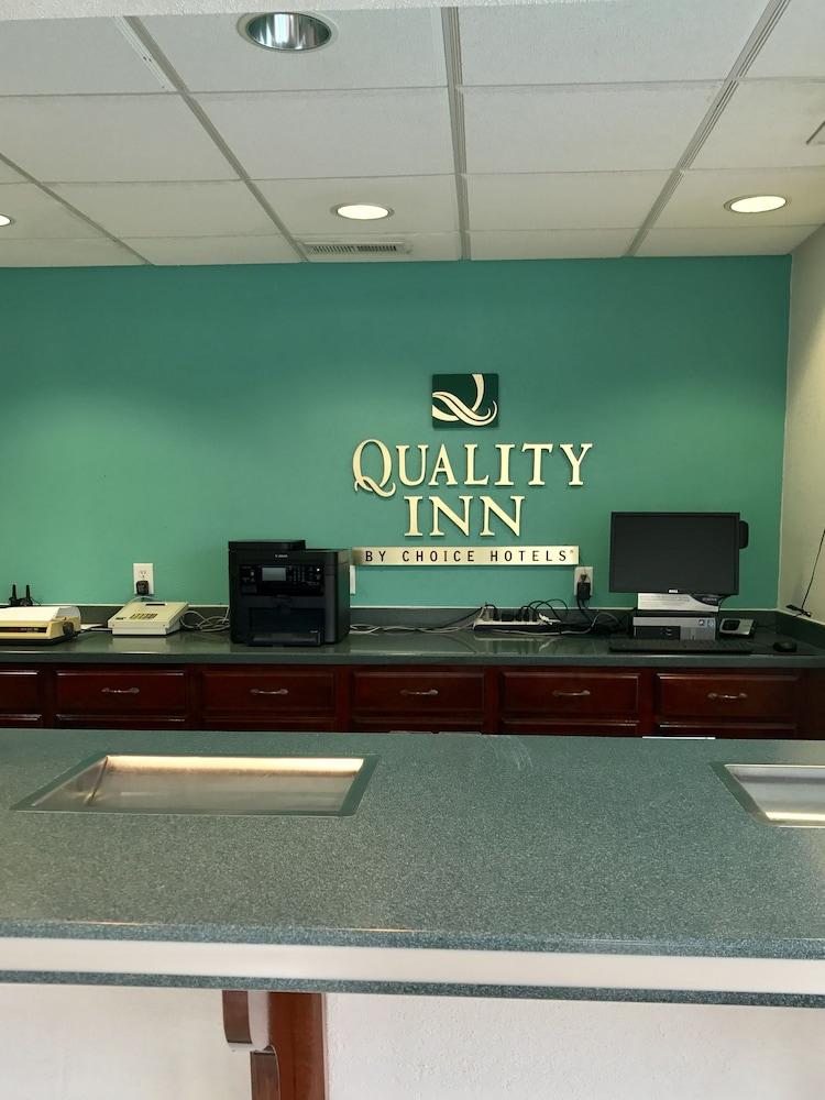 Quality Inn Little Creek Вирджиния-Бич Экстерьер фото