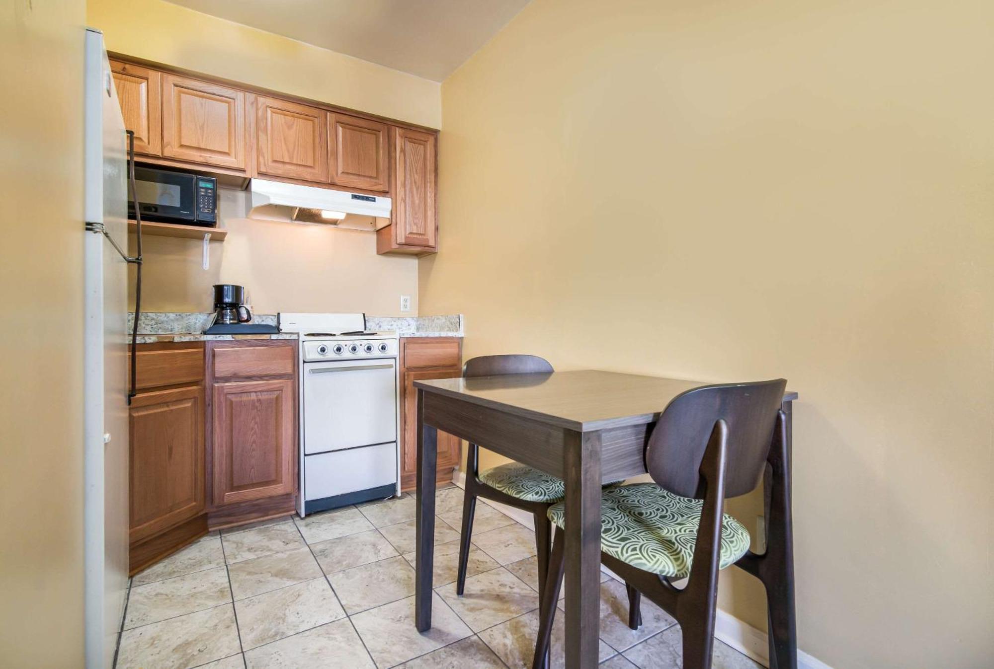 Quality Inn Little Creek Вирджиния-Бич Экстерьер фото
