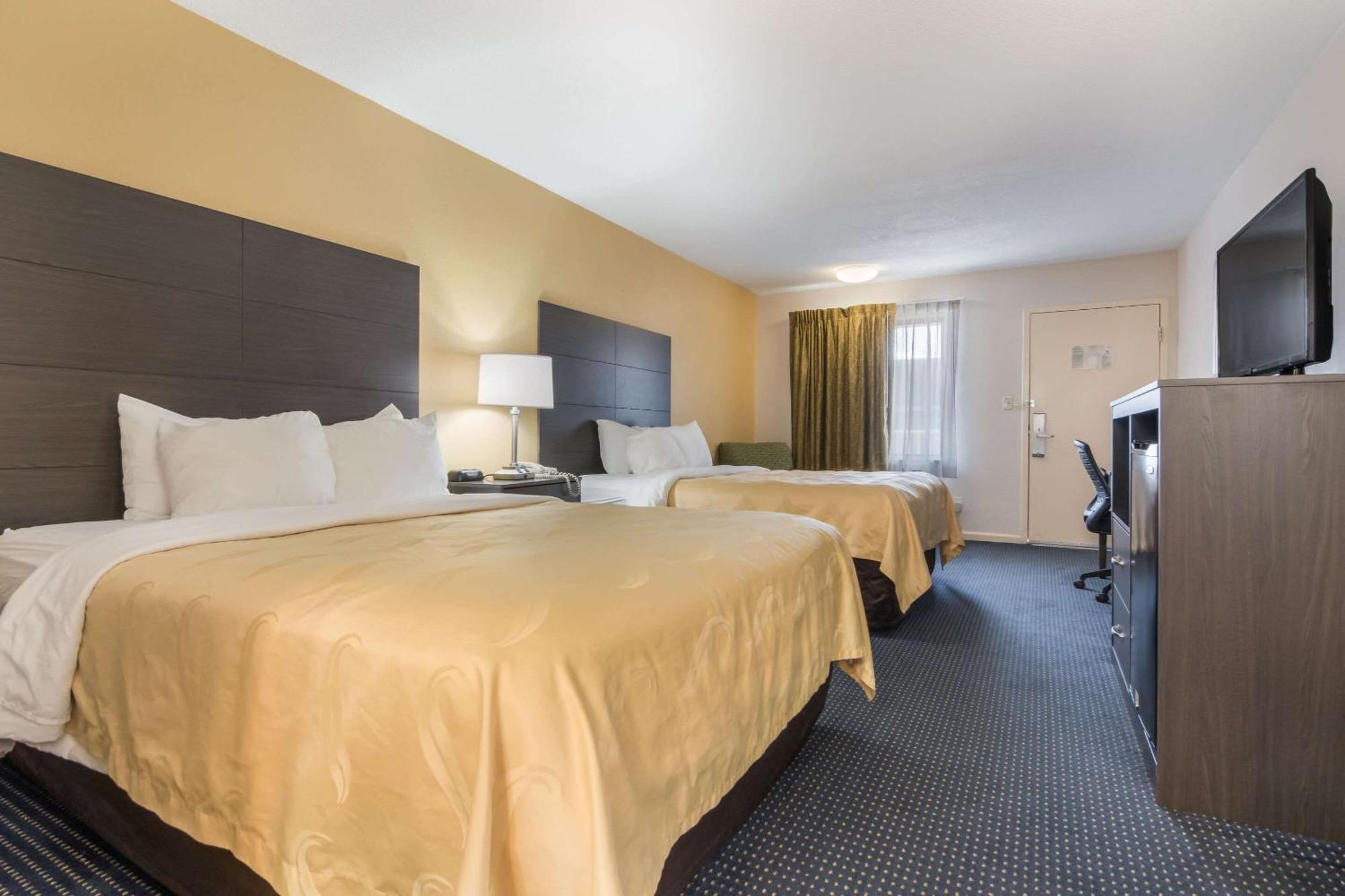Quality Inn Little Creek Вирджиния-Бич Экстерьер фото