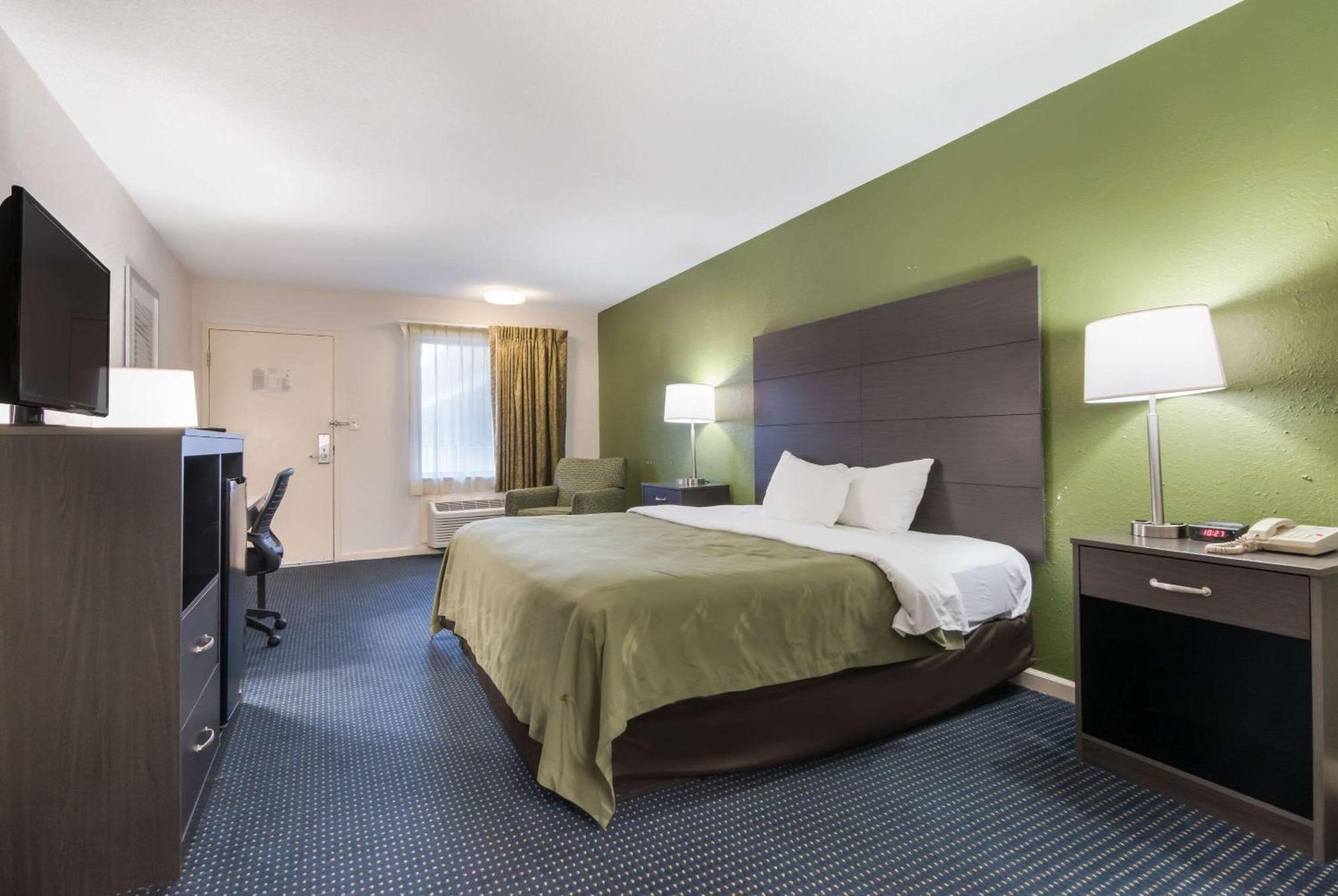 Quality Inn Little Creek Вирджиния-Бич Экстерьер фото