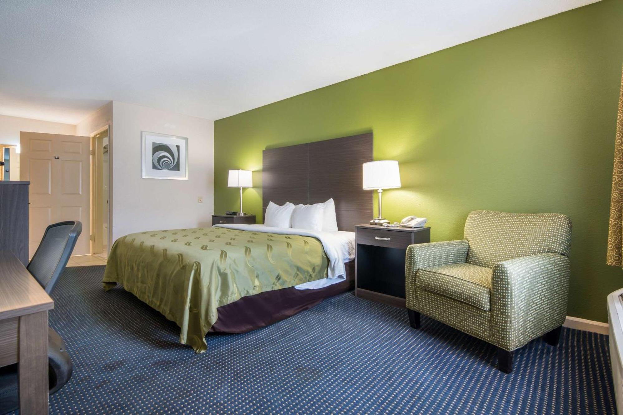Quality Inn Little Creek Вирджиния-Бич Экстерьер фото