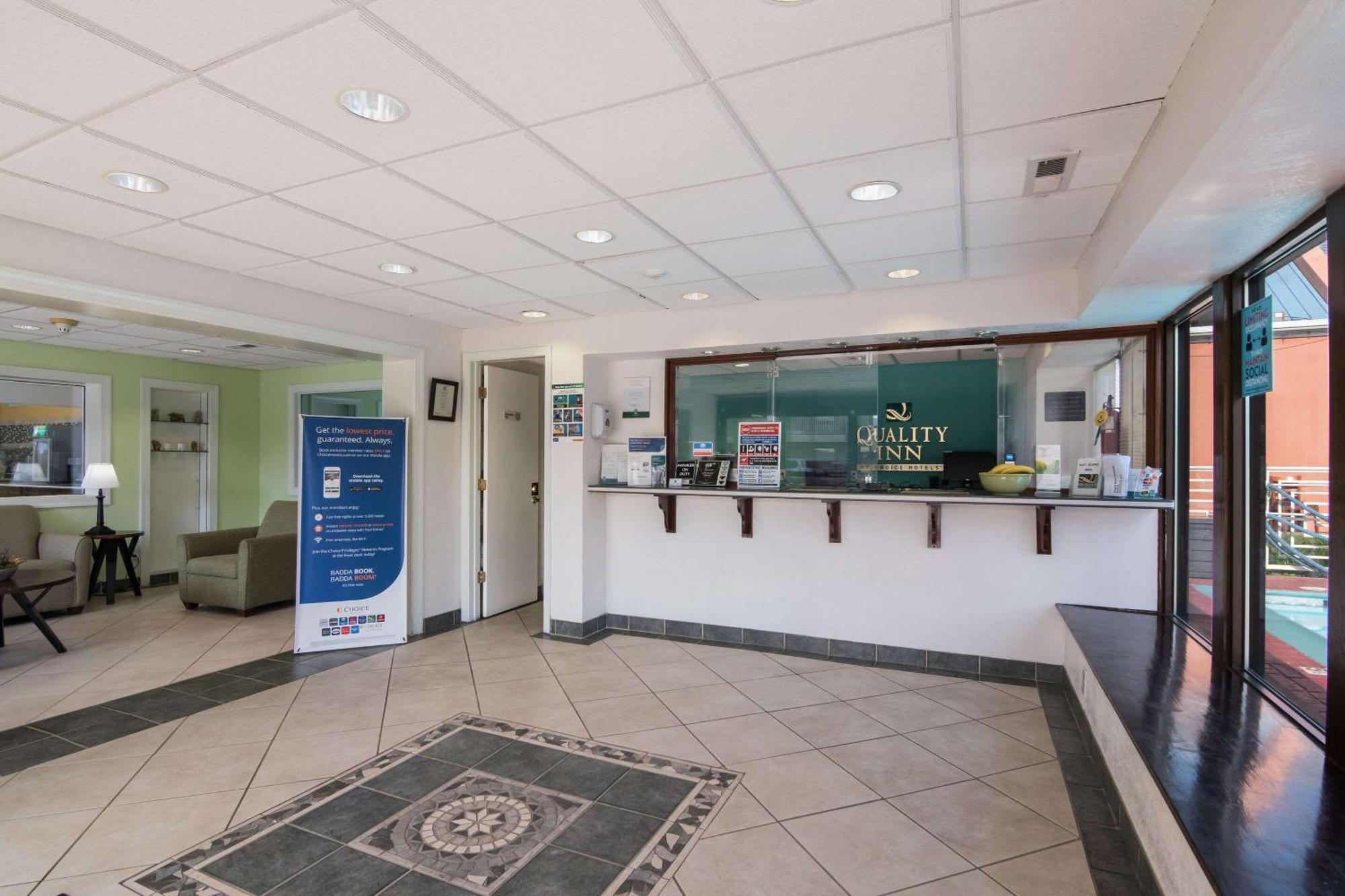 Quality Inn Little Creek Вирджиния-Бич Экстерьер фото