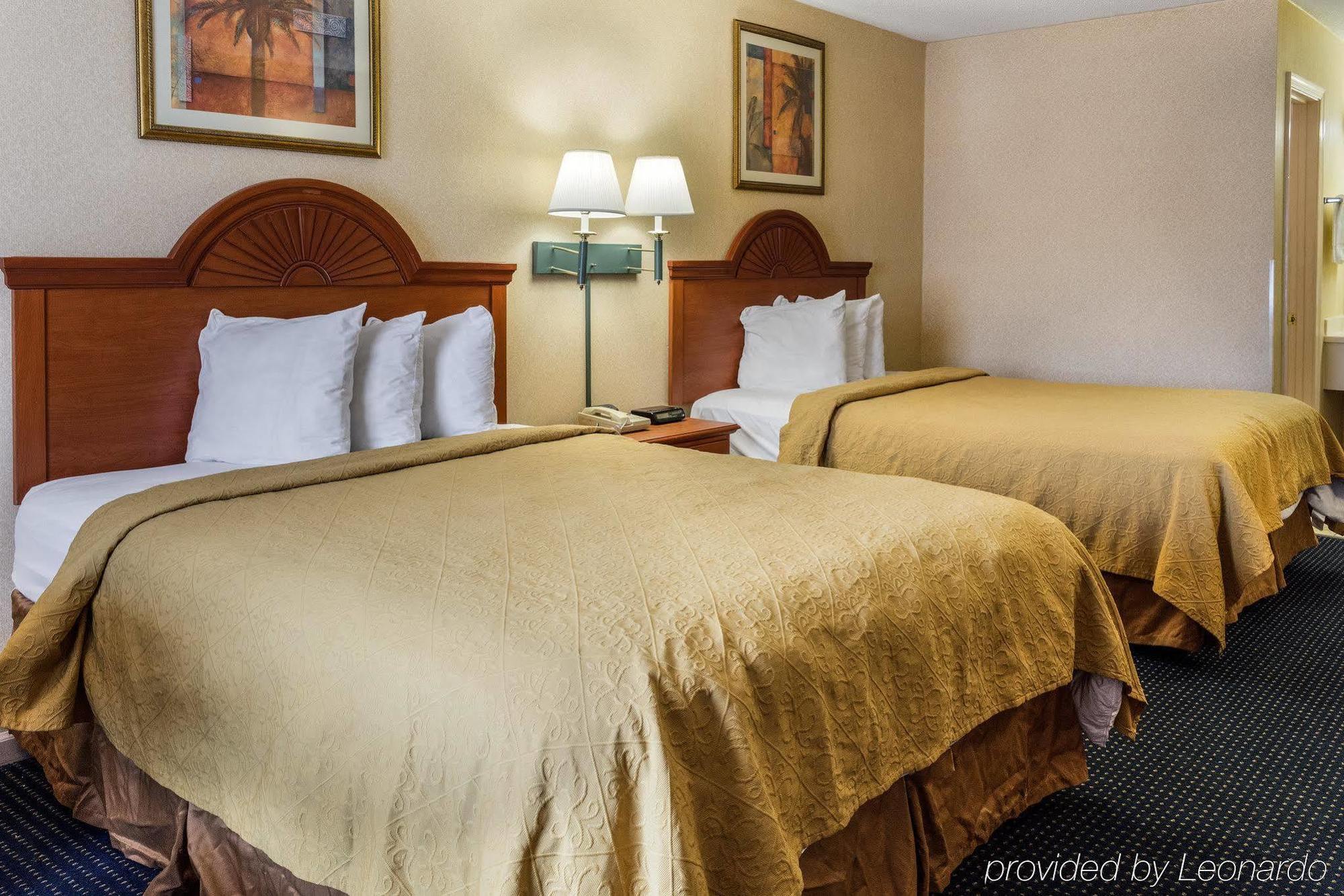 Quality Inn Little Creek Вирджиния-Бич Экстерьер фото